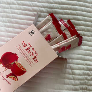 365더건강 에버뷰티 석류콜라겐 젤리 — 5점을 준 리뷰어가 2020년 6월 올린 사용 사진