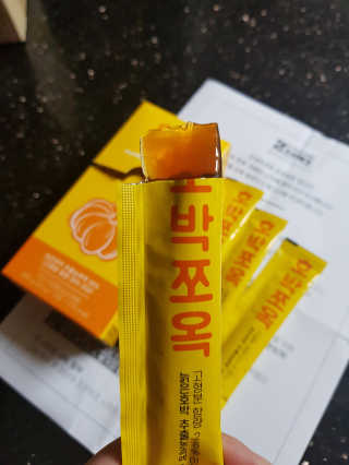 조은약초 국산 늙은 호박즙 호박쪼옥 젤리 20g x 15포 — 4점을 준 리뷰어가 2020년 7월 올린 사용 사진