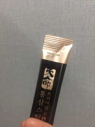 헬스업_천명진프리미엄홍삼스틱_10ml x 30포 — 4점을 준 리뷰어가 2020년 7월 올린 사용 사진