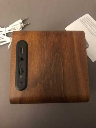 SEVIZ MINI10W 레트로 블루투스 스피커 — 3.5점을 준 리뷰어가 2020년 9월 올린 사용 사진