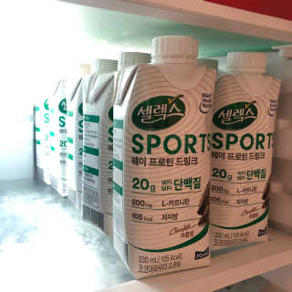 셀렉스스포츠 셀렉스 스포츠 드링크 초콜릿 _ 330ml x 12팩 — 5점을 준 리뷰어가 2020년 11월 올린 사용 사진