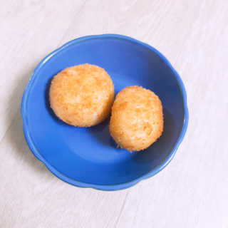 [풀무원] 치즈볼 2종-모짜렐라, 앙크림 — 4점을 준 리뷰어가 2020년 10월 올린 사용 사진
