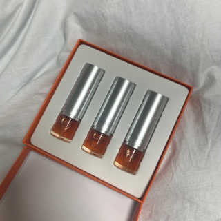 메디페르 [ 1+1 ] 루테인앰플세트 1개 + 루테인크림 50ml 1개 — 5점을 준 리뷰어가 2020년 9월 올린 사용 사진