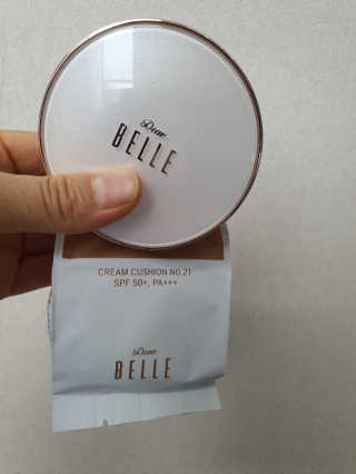 디어벨르 크림쿠션 DEAR BELLE CREAM COUSION — 5점을 준 리뷰어가 2020년 7월 올린 사용 사진