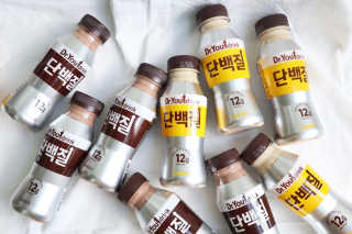 닥터유드링크 단백질 초코맛 and 바나나맛 — 5점을 준 리뷰어가 2020년 8월 올린 사용 사진