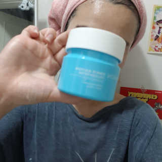 바르는콜라겐 하이온 제주바다보배 슬리핑마스크 100mL — 4점을 준 리뷰어가 2020년 6월 올린 사용 사진