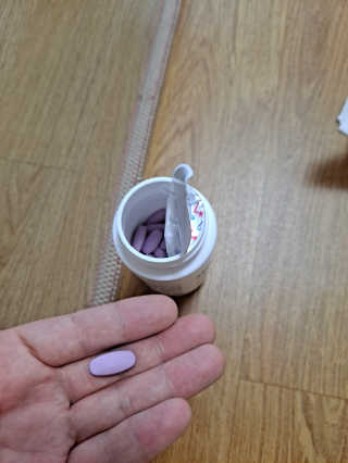JW중외제약 마이코드 멀티비타민미네랄 포 우먼 — 5점을 준 리뷰어가 2020년 7월 올린 사용 사진