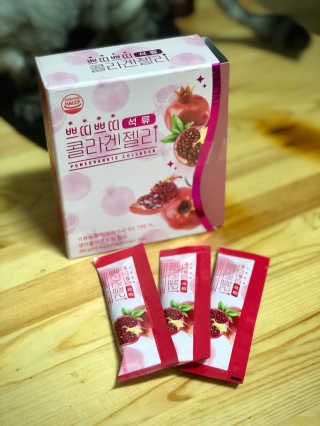 헬스업_쁘띠쁘띠석류콜라겐젤리_20g x 14포 — 4점을 준 리뷰어가 2020년 9월 올린 사용 사진