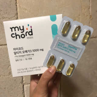 JW중외제약 마이코드 알티지 오메가3 1000 mg — 5점을 준 리뷰어가 2020년 8월 올린 사용 사진