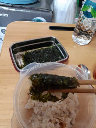 광천우리맛김 바삭하고 고소한 광천우리재래전장김 15봉 — 5점을 준 리뷰어가 2020년 6월 올린 사용 사진
