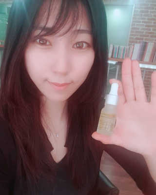 원조 욕세럼 허벌페이스푸드 10ml — 5점을 준 리뷰어가 2020년 6월 올린 사용 사진