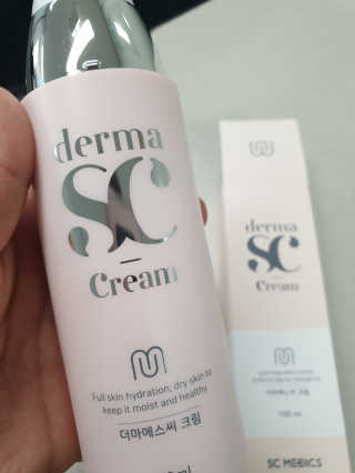 derma SC-Cream 더마에스씨 크림 100ml — 5점을 준 리뷰어가 2020년 4월 올린 사용 사진