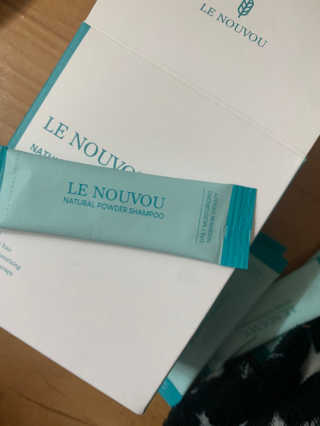 LE NOUVOU 내추럴파우더샴푸 스틱 1box — 5점을 준 리뷰어가 2020년 5월 올린 사용 사진