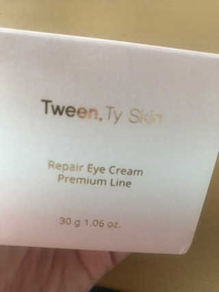 Tween.Ty Skin 트웬티스킨 뉴트리 토너 프리미엄 라인 — 3.5점을 준 리뷰어가 2020년 10월 올린 사용 사진