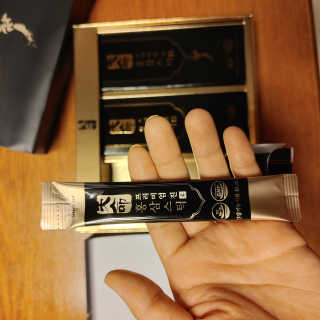 헬스업_천명진프리미엄홍삼스틱_10ml x 30포 — 4.5점을 준 리뷰어가 2020년 11월 올린 사용 사진