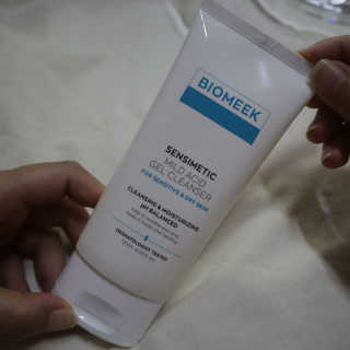 바이오믹 BIOMEEK SENSIMETIC MILD ACID CLEANSER — 5점을 준 리뷰어가 2020년 8월 올린 사용 사진