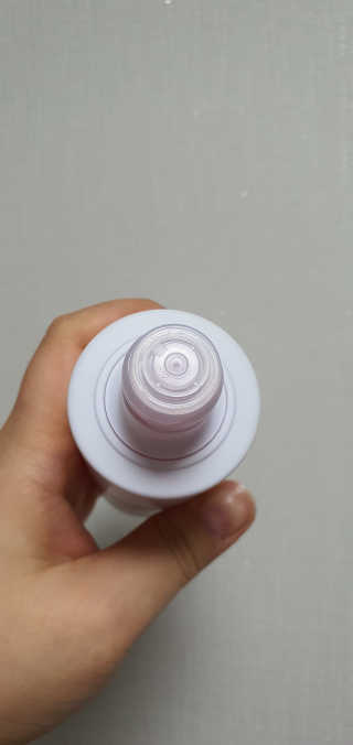 어글리프루프 에센스 스탑디어글리 레드모먼트 에센스 120ml — 5점을 준 리뷰어가 2020년 8월 올린 사용 사진