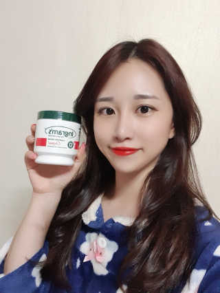 인그람스 캠퍼 크림 오리지널 300ml — 5점을 준 리뷰어가 2020년 4월 올린 사용 사진