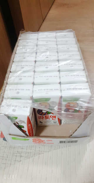 [풀무원녹즙] 어린이 과채음료, 라토앤 트로피칼 1box — 5점을 준 리뷰어가 2020년 10월 올린 사용 사진