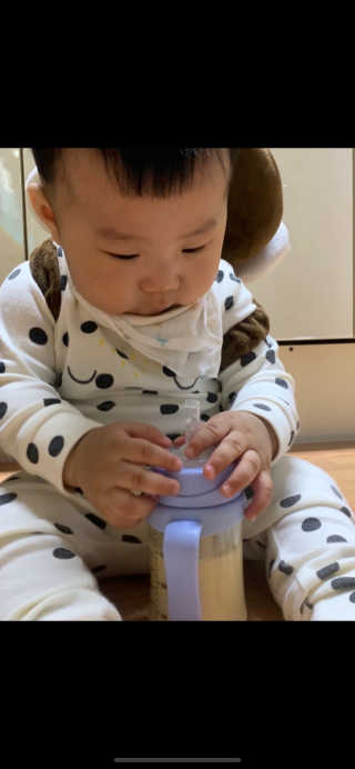 유비맘 PPSU 젖병 노꼭지_260ml_컬러 랜덤 발송 — 5점을 준 리뷰어가 2020년 10월 올린 사용 사진