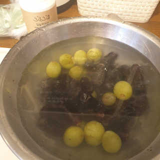 친환경 과일세정제 그린그램 칼슘파우더 1통 150g — 5점을 준 리뷰어가 2020년 6월 올린 사용 사진