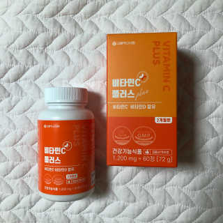 서울약사신협_비타민C플러스_1,200mg x 60정 — 4점을 준 리뷰어가 2020년 11월 올린 사용 사진