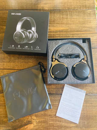 SEVIZ Bluetooth Headphones 10 3color — 5점을 준 리뷰어가 2020년 8월 올린 사용 사진
