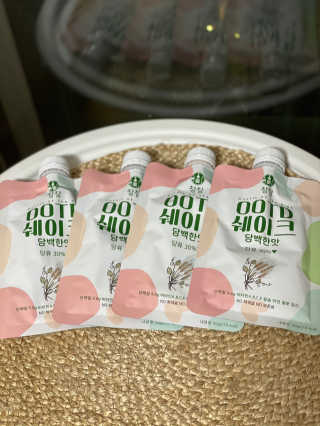 [꾸콤] 참참 OOTD쉐이크 담백한 일주일세트 50g x 5 — 4점을 준 리뷰어가 2020년 10월 올린 사용 사진