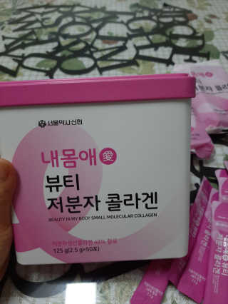 서울약사신협_내몸애뷰티저분자콜라겐_2.5g 50포 — 5점을 준 리뷰어가 2020년 5월 올린 사용 사진