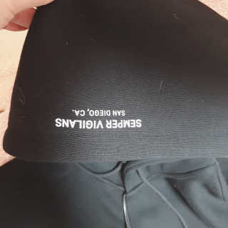 브랜디드라이프스타일코리아 행텐 헤리티지 후드집업 — 5점을 준 리뷰어가 2020년 11월 올린 사용 사진