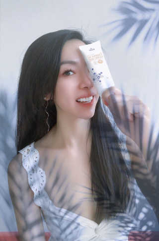 트리티스 SG_[TREATIS] UV Defence Sun Cream — 5점을 준 리뷰어가 2020년 12월 올린 사용 사진