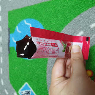 헬스업_쁘띠쁘띠석류콜라겐젤리_20g x 14포 — 4점을 준 리뷰어가 2020년 9월 올린 사용 사진