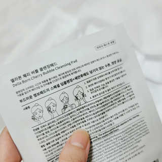 델라본 체리 버블 클렌징 패드 10ea — 5점을 준 리뷰어가 2020년 9월 올린 사용 사진