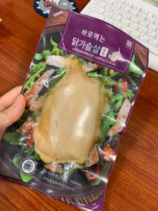 바로 먹는 아침 실온보관 닭가슴살 6종 — 4점을 준 리뷰어가 2020년 9월 올린 사용 사진
