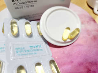 JW중외제약 마이코드 알티지 오메가3 1000 mg — 5점을 준 리뷰어가 2020년 8월 올린 사용 사진