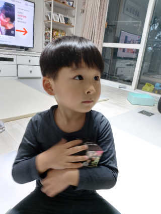 비타맘 키즈플러스업 성장기 어린이 멀티비타민미네랄 120정 — 5점을 준 리뷰어가 2020년 5월 올린 사용 사진