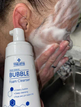 트리티스 [TREATIS] Bubble Foam Cleanser 200ml — 5점을 준 리뷰어가 2020년 12월 올린 사용 사진