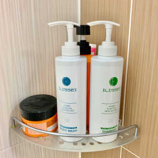 일리세이 허니 샴푸 500ml + 허니 바디워시 500ml 세트 — 4점을 준 리뷰어가 2020년 4월 올린 사용 사진