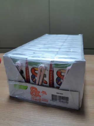[풀무원녹즙] 어린이 과채음료, 라토앤 트로피칼 1box — 4.5점을 준 리뷰어가 2020년 10월 올린 사용 사진