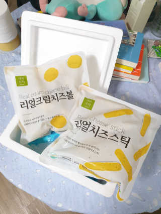 가치식탁 리얼치즈스틱, 리얼크림치즈볼 — 5점을 준 리뷰어가 2020년 8월 올린 사용 사진