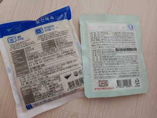 바다는다웰빙이다 완도사랑 전복죽 250g - 2팩 + 전복장조림 2팩 — 5점을 준 리뷰어가 2020년 11월 올린 사용 사진
