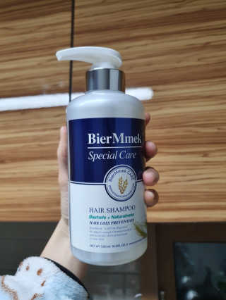 비어멕 독일맥주효모 천연탈모샴푸 — 4점을 준 리뷰어가 2020년 12월 올린 사용 사진