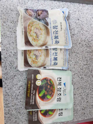 바다는다웰빙이다 완도사랑 전복죽 250g - 2팩 + 전복장조림 2팩 — 5점을 준 리뷰어가 2020년 8월 올린 사용 사진