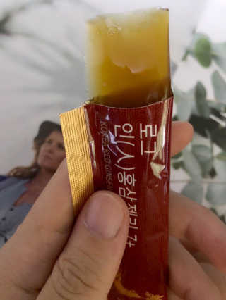로그네이처 로그 인 홍삼젤리 7+ — 5점을 준 리뷰어가 2020년 5월 올린 사용 사진