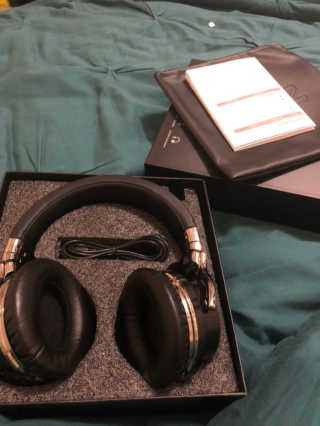 SEVIZ Bluetooth Headphones 10 3color — 5점을 준 리뷰어가 2020년 8월 올린 사용 사진