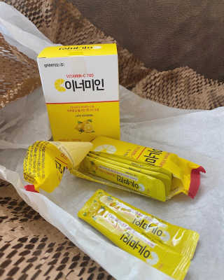 이너미인 VITAMIN-C 700 — 5점을 준 리뷰어가 2020년 10월 올린 사용 사진