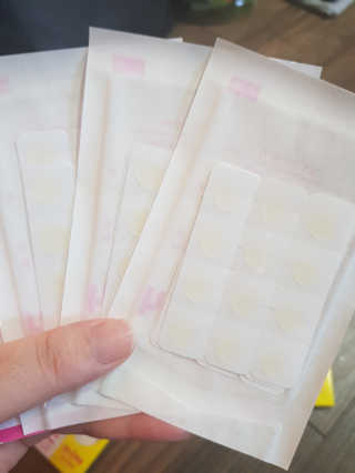 엘라밴드 하이드로 도트 스팟패치 12mm, 10mm — 5점을 준 리뷰어가 2020년 8월 올린 사용 사진