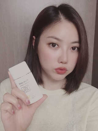 디솝 요치선크림 에센스 — 4점을 준 리뷰어가 2020년 7월 올린 사용 사진