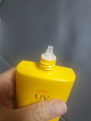 네이처컬렉션 이자녹스 UV 선 프로 365 익스트림 선 플루이드 100ml — 5점을 준 리뷰어가 2020년 5월 올린 사용 사진