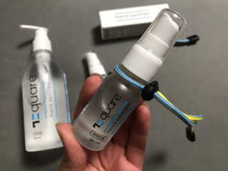 온가족 위생습관, 72스퀘어 손소독제 300ml+30mlx2 구성 — 4.5점을 준 리뷰어가 2020년 10월 올린 사용 사진